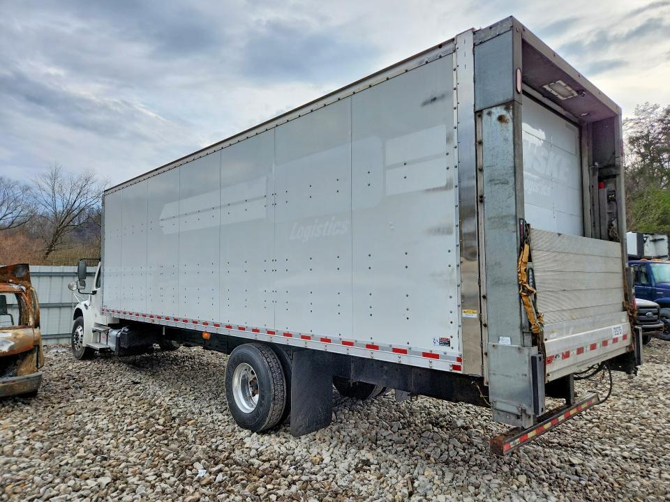 2022 Freightliner Business Class M2 BOX Truck