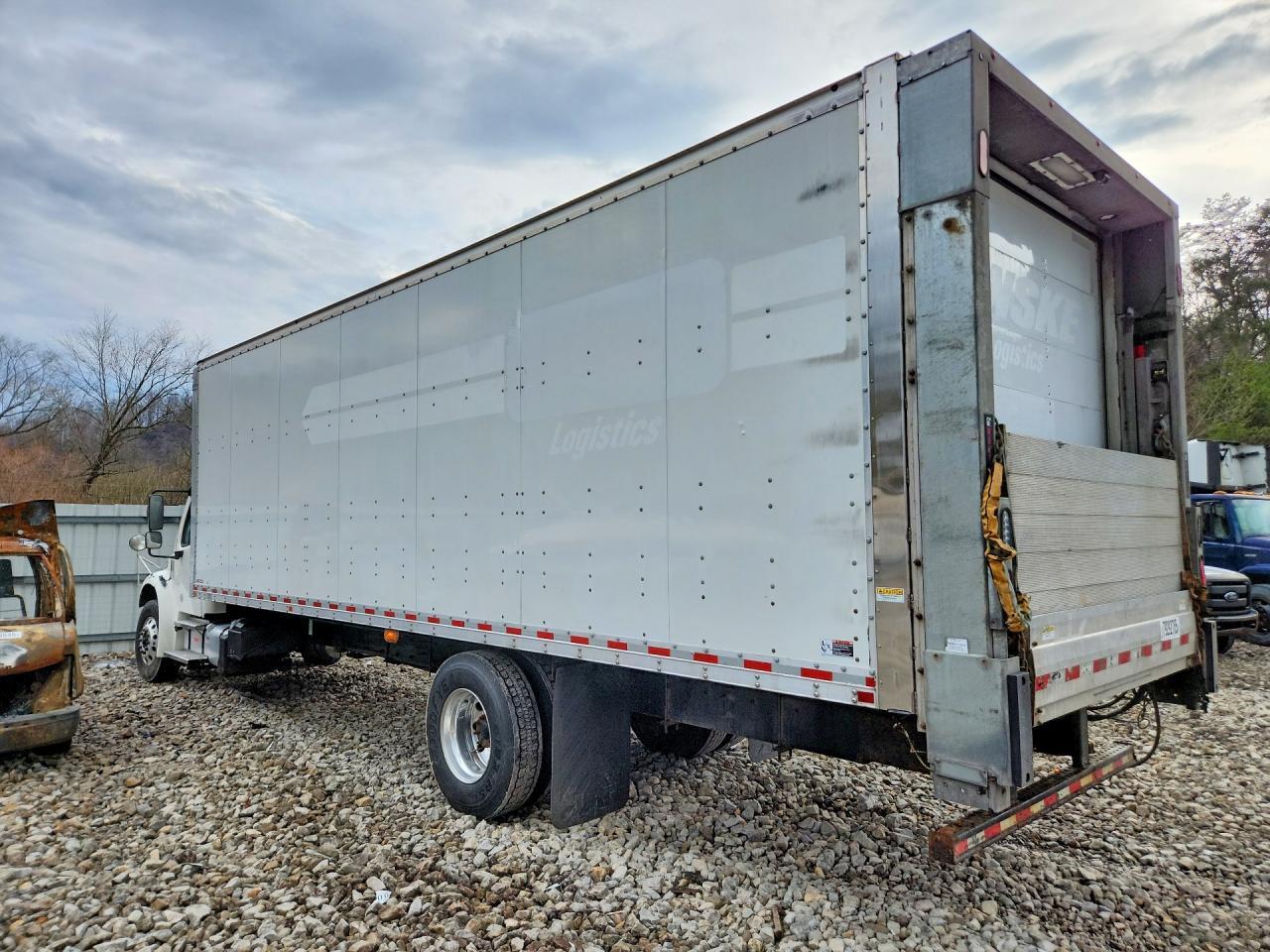 2022 Freightliner Business Class M2 BOX Truck
