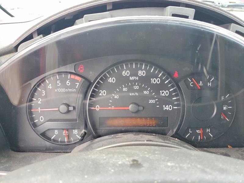 2004 Nissan Titan XE