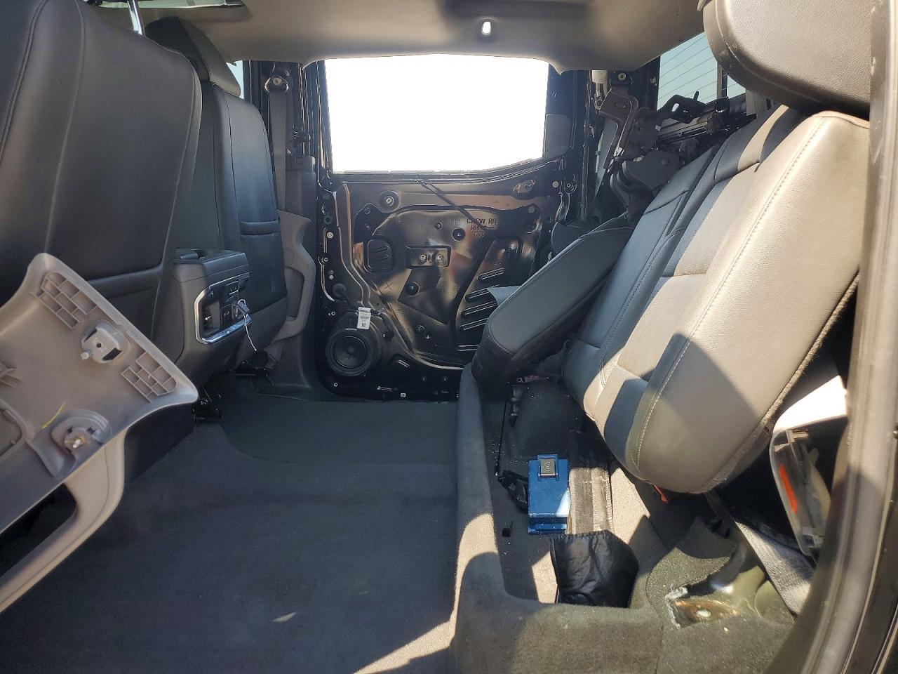 2020 GMC Sierra K1500 SLT