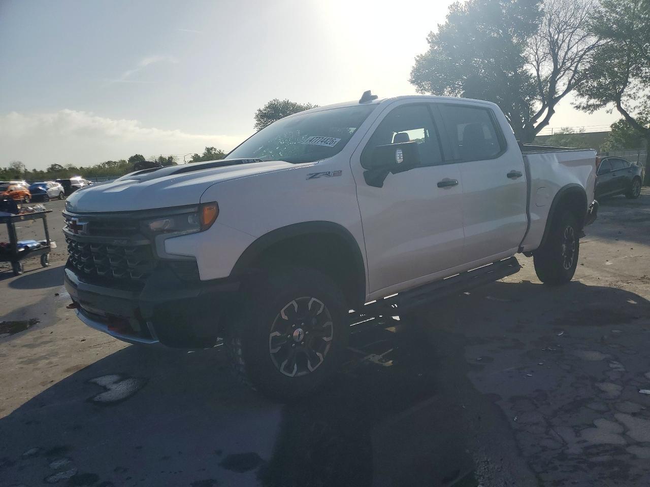 2023 Chevrolet Silverado K1500 ZR2
