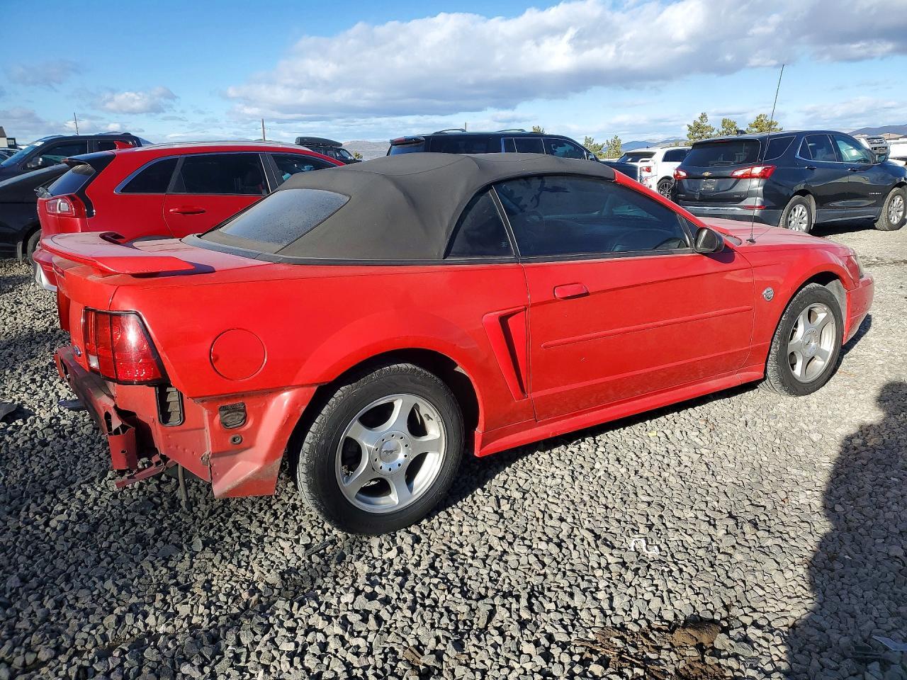 2004 Ford Mustang
