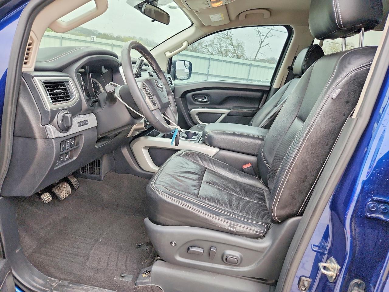 2017 Nissan Titan PRO-4X