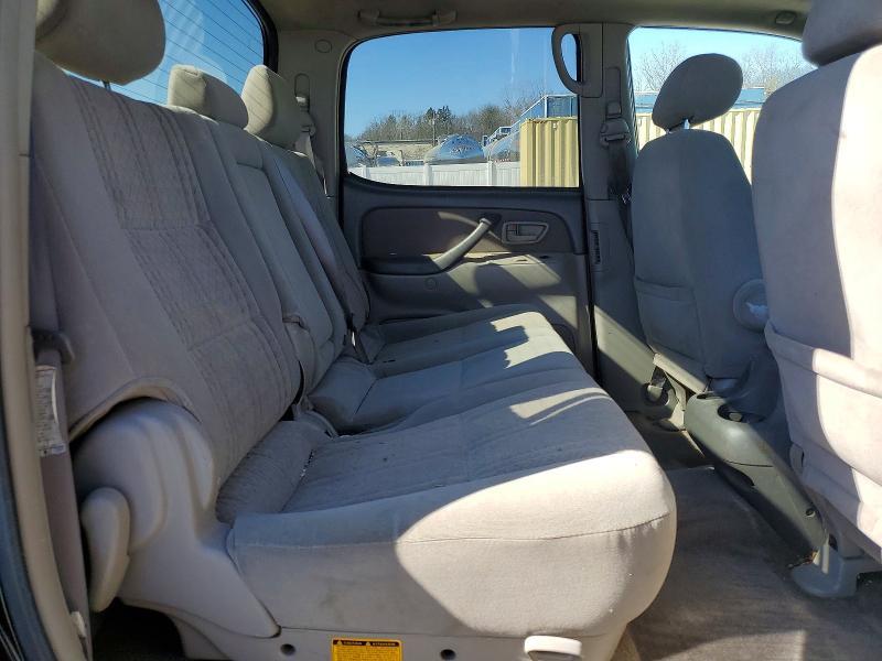 2004 Toyota Tundra SR5