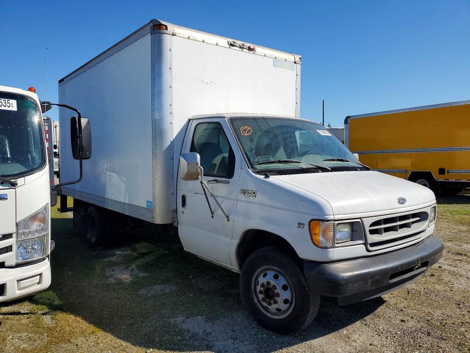 2002 Ford E350 box Truck