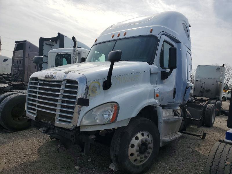 2016 Freigliner 2016 Freightliner Cascadia 125 Semi Truck