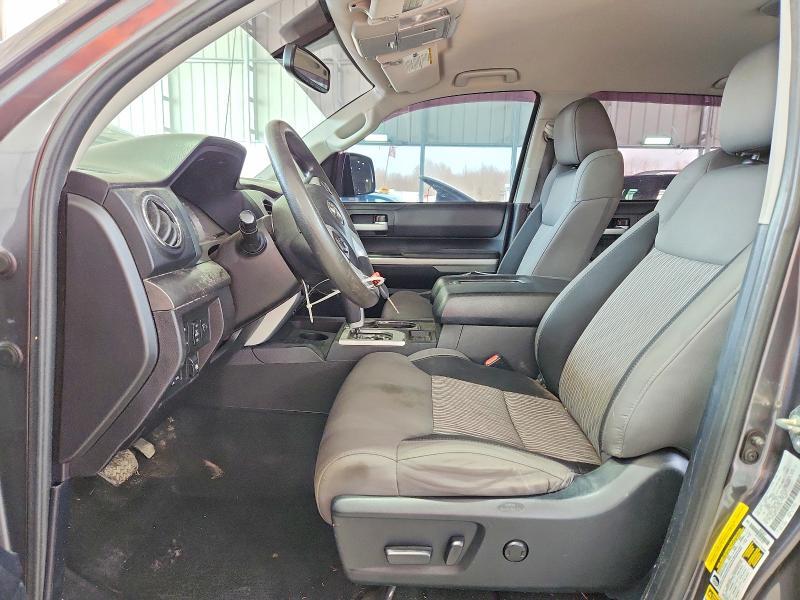 2015 Toyota Tundra SR5