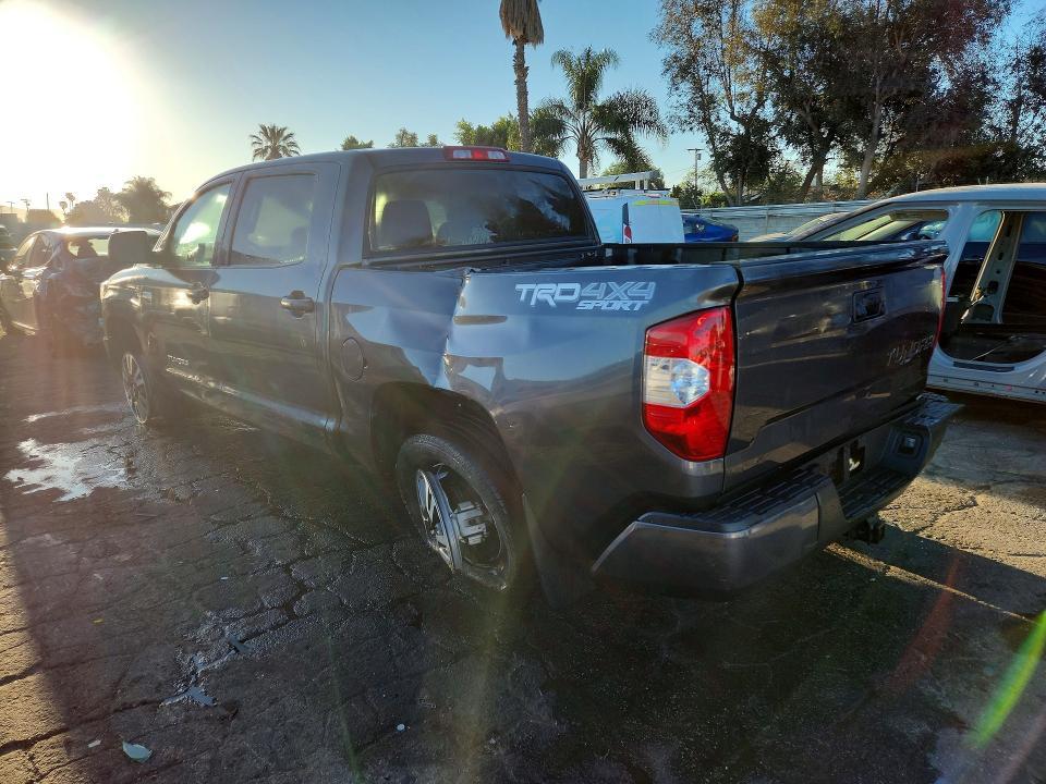 2018 Toyota Tundra SR5