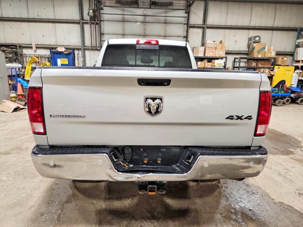 2016 Dodge RAM 1500 SLT
