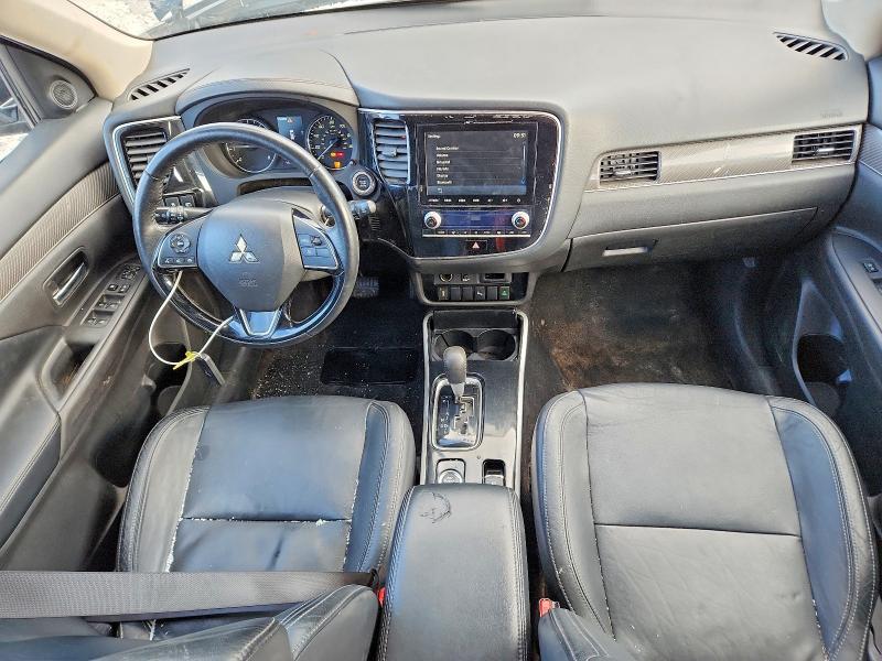 2020 Mitsubishi Outlander se