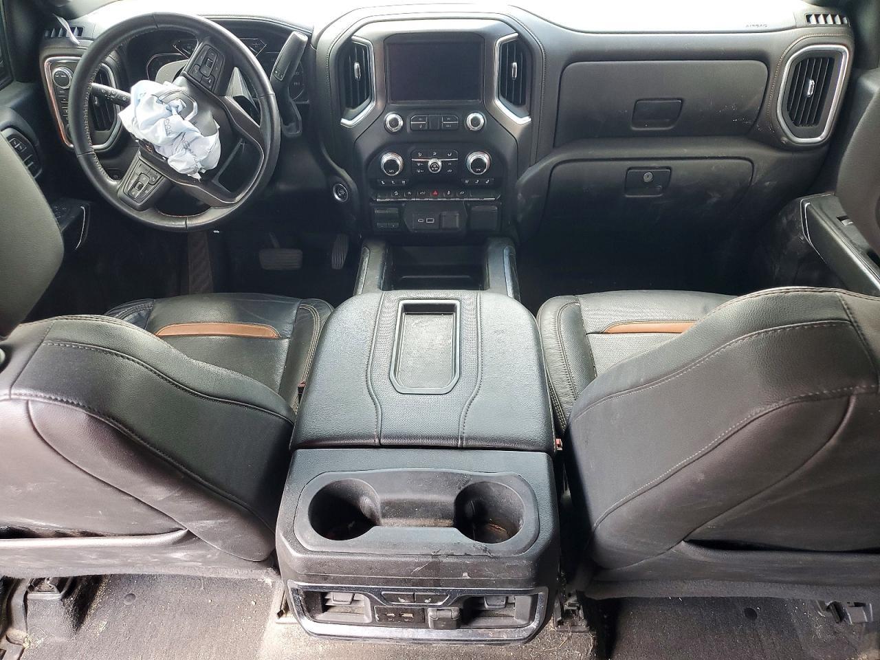 2021 GMC Sierra K1500 AT4