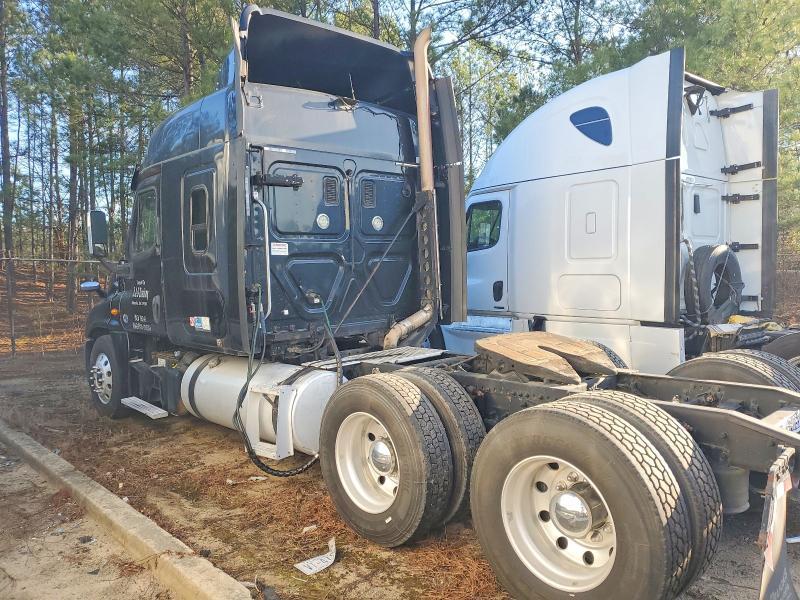 2014 Freigliner 2014 Freightliner Cascadia Semi Truck