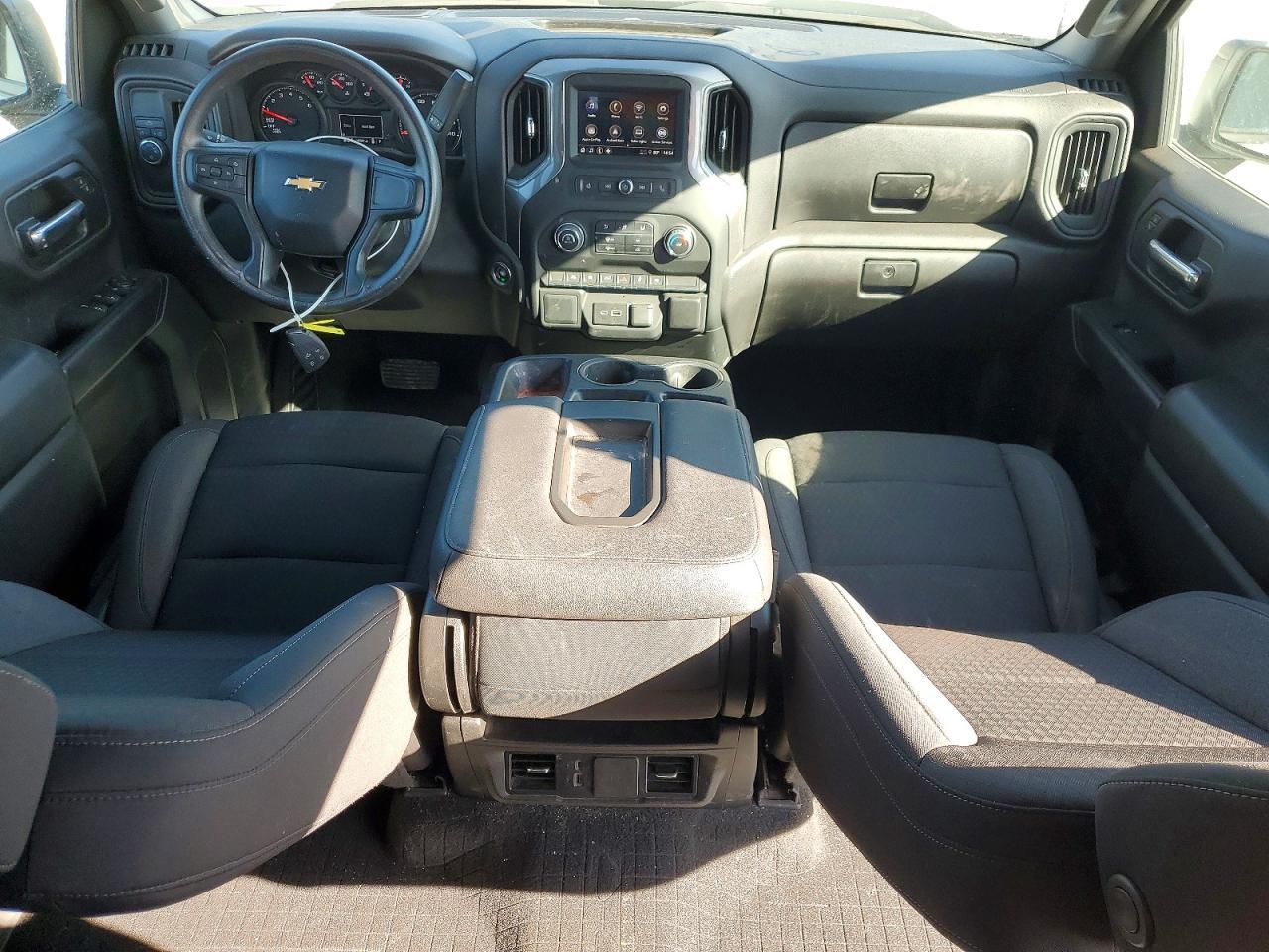 2024 Chevrolet Silverado C1500 Custom