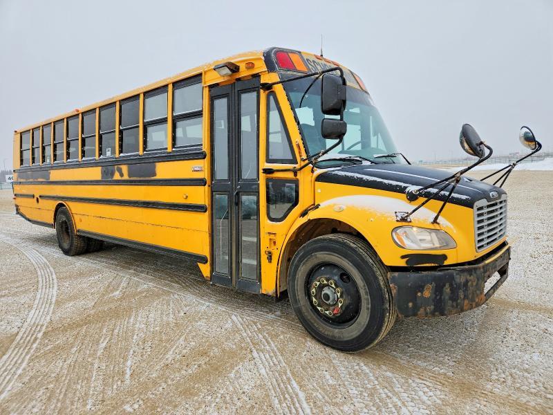 2011 Freigliner 2011 Thomas SAF-T-LINER C2-School Bus