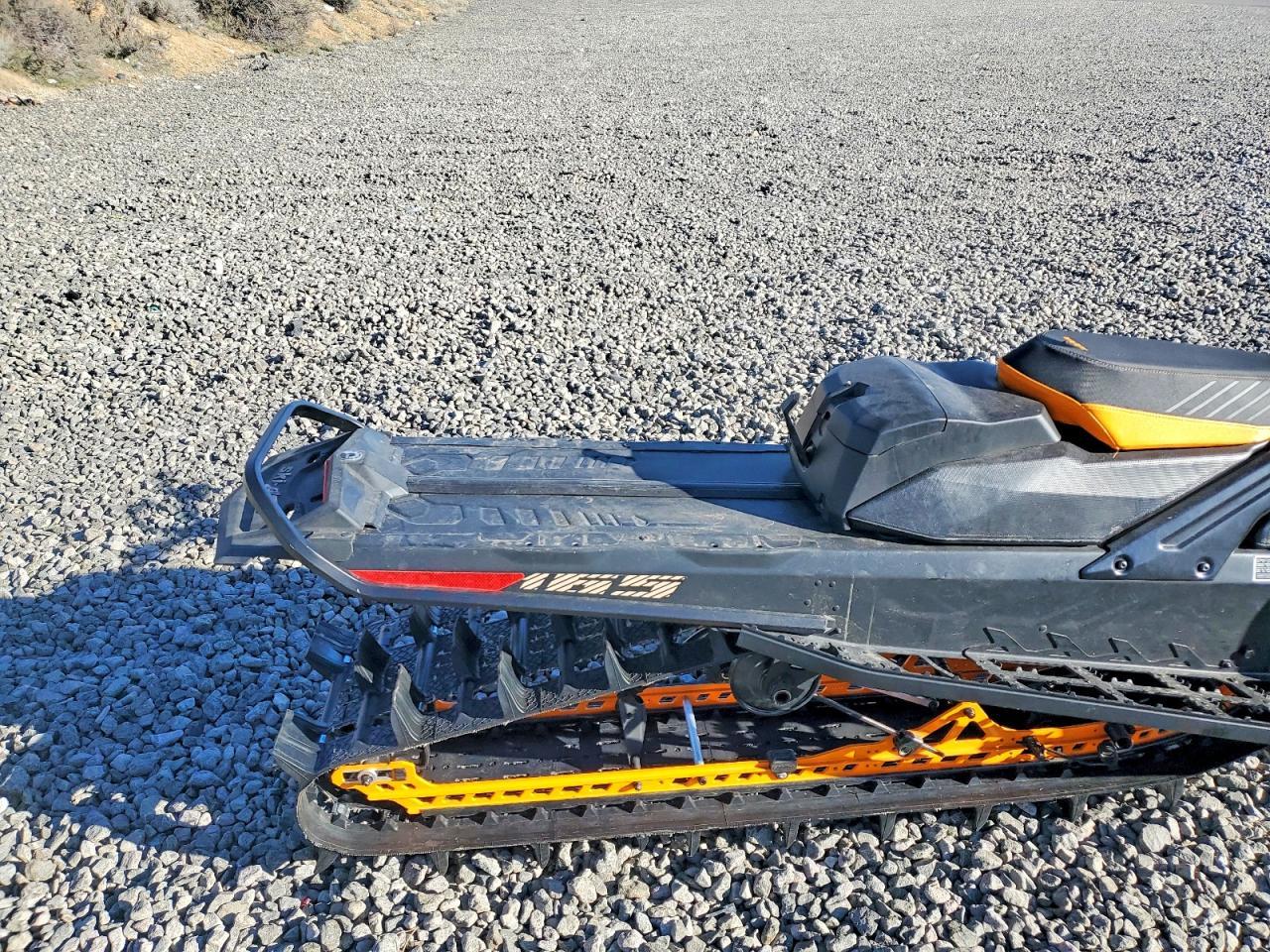 2024 Skidoo Summit 850