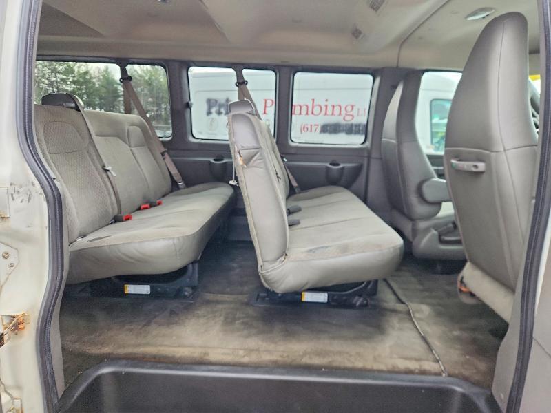 2017 Chevrolet Express G3500 LT