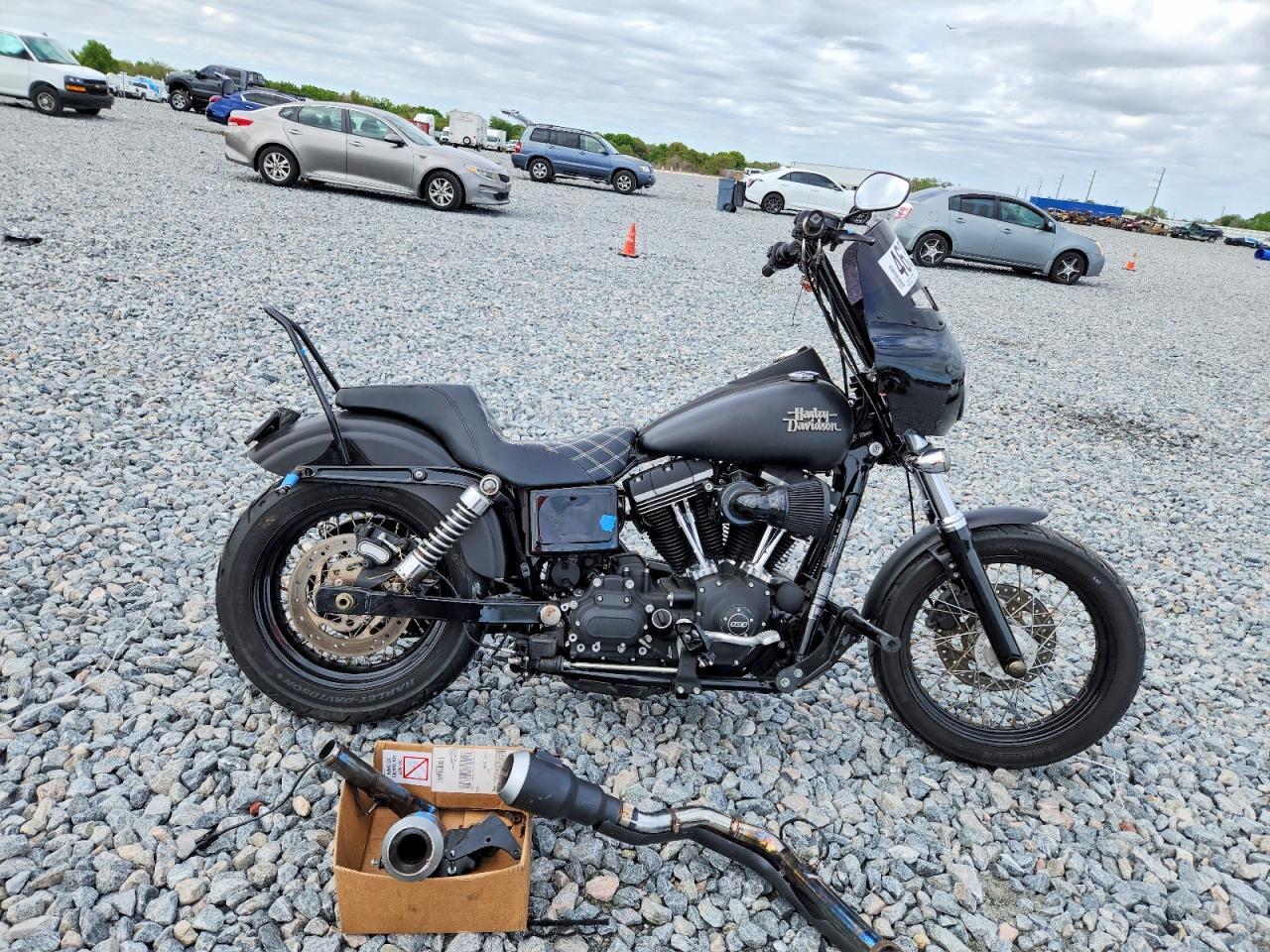 2016 Harley-Davidson Fxdb Dyna Street BOB