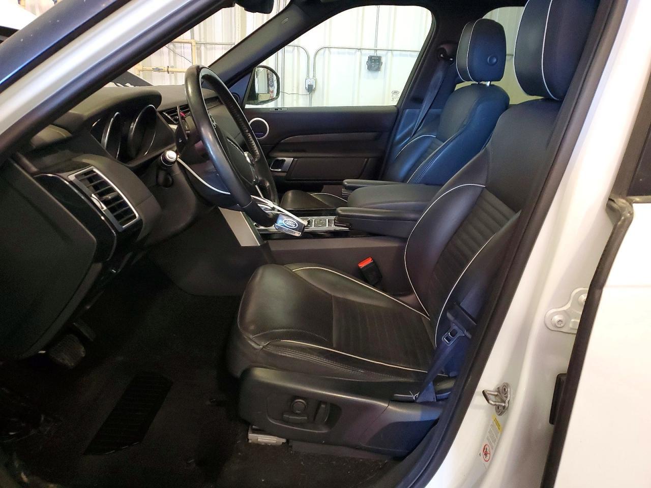 2017 Land Rover Discovery hse