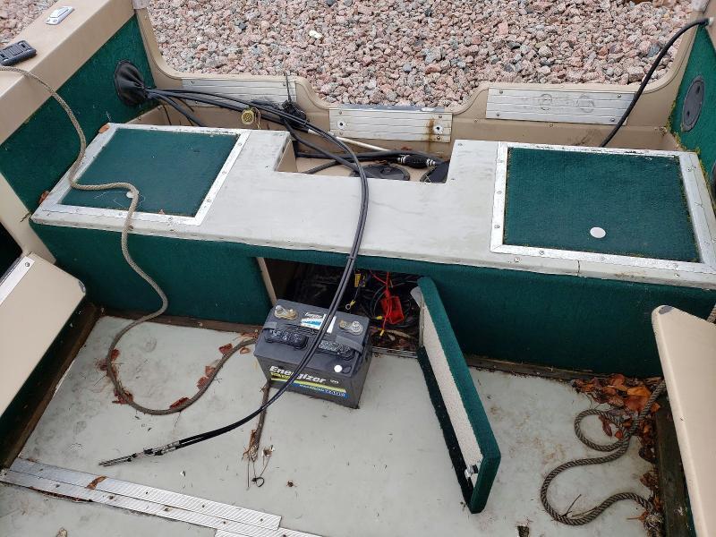 1999 Lund Boat