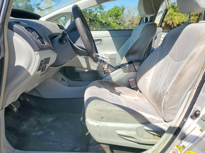 2013 Toyota Prius two