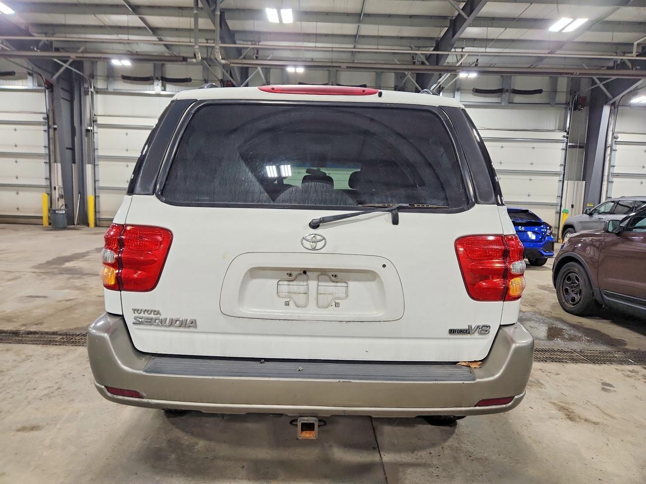 2002 Toyota Sequoia SR5