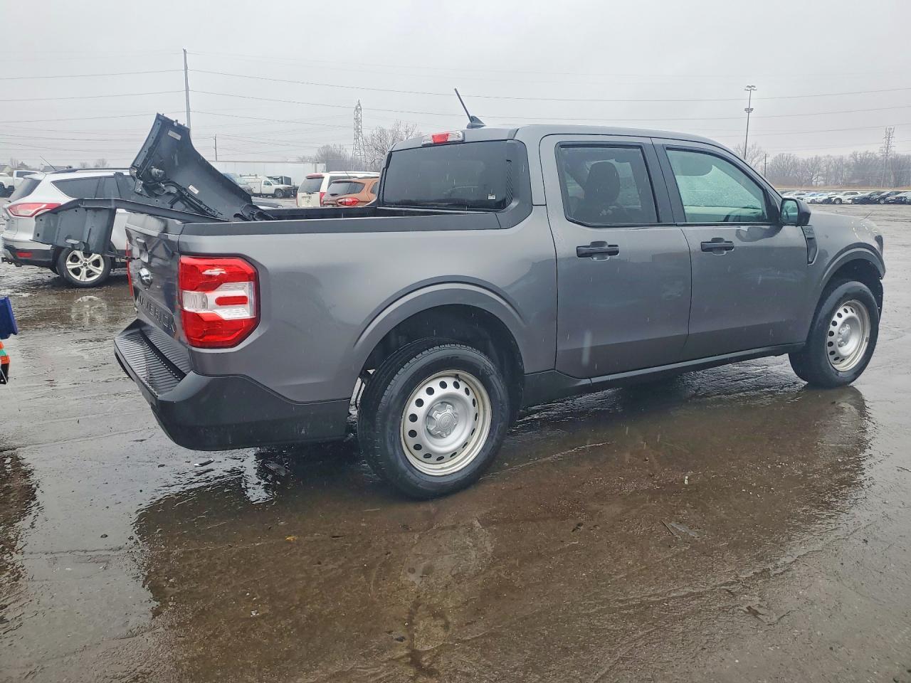 2023 Ford Maverick XL