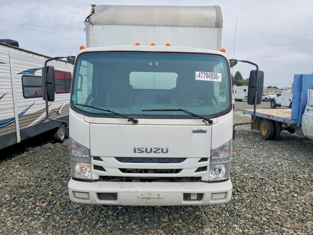 2016 Isuzu NPR HD BOX Truck