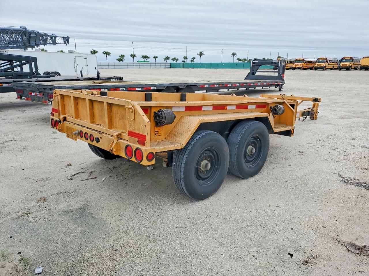 2004 Miscellaneous Equipment Carson TRA