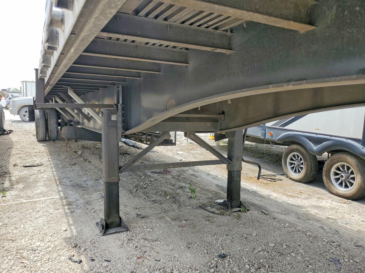 2014 Utility FS2CHA Flatbed Trailer