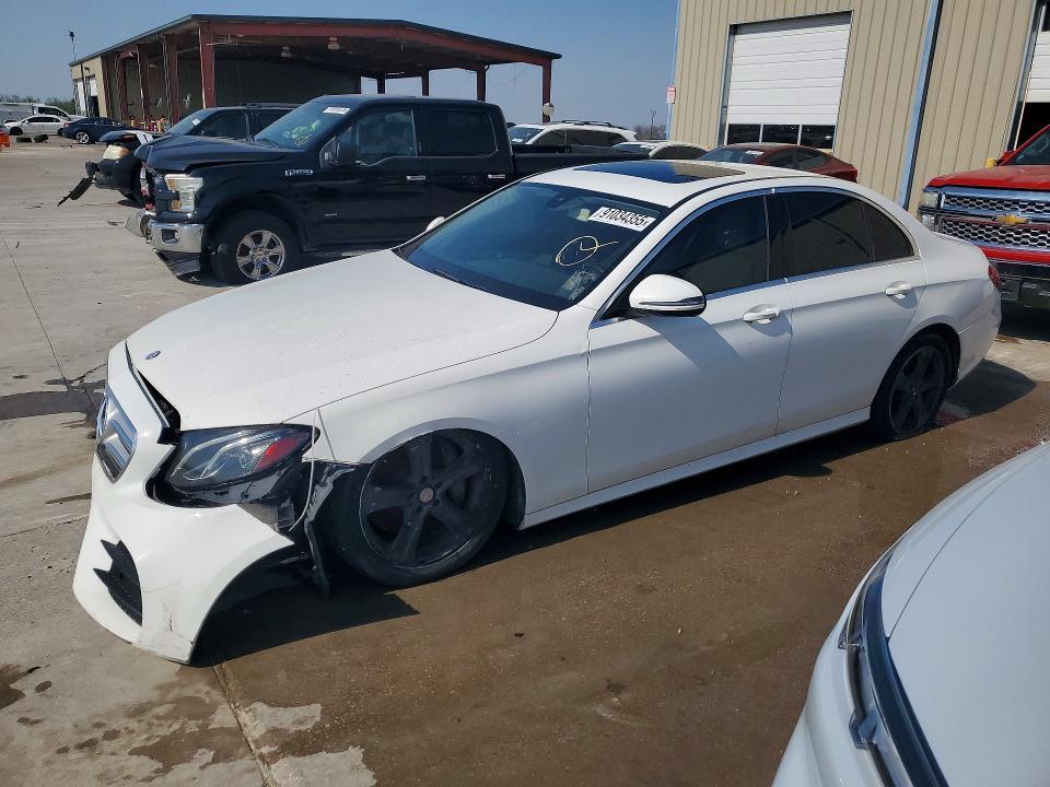 2017 Mercedes-Benz E 300