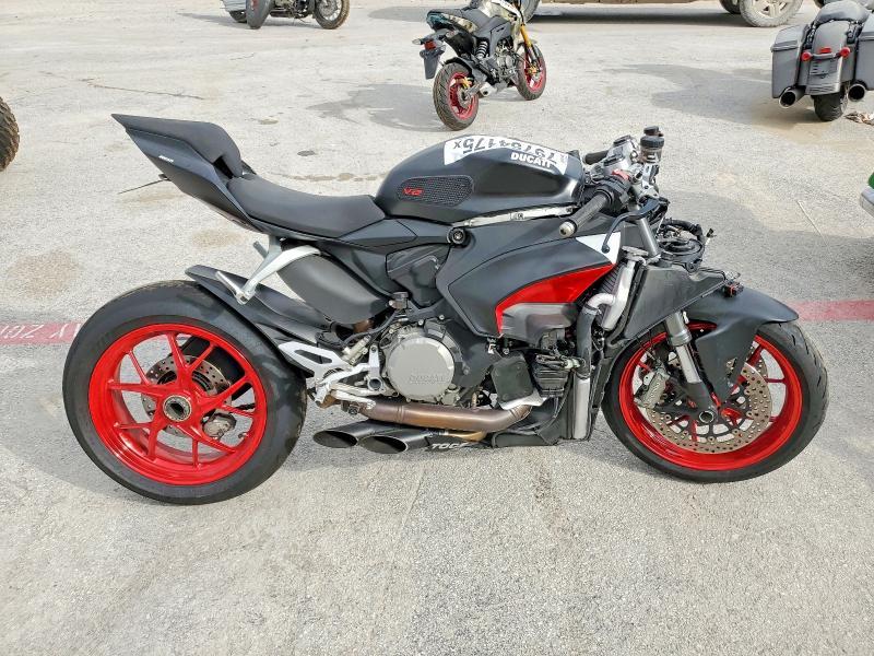 2021 Ducati Panigale V2