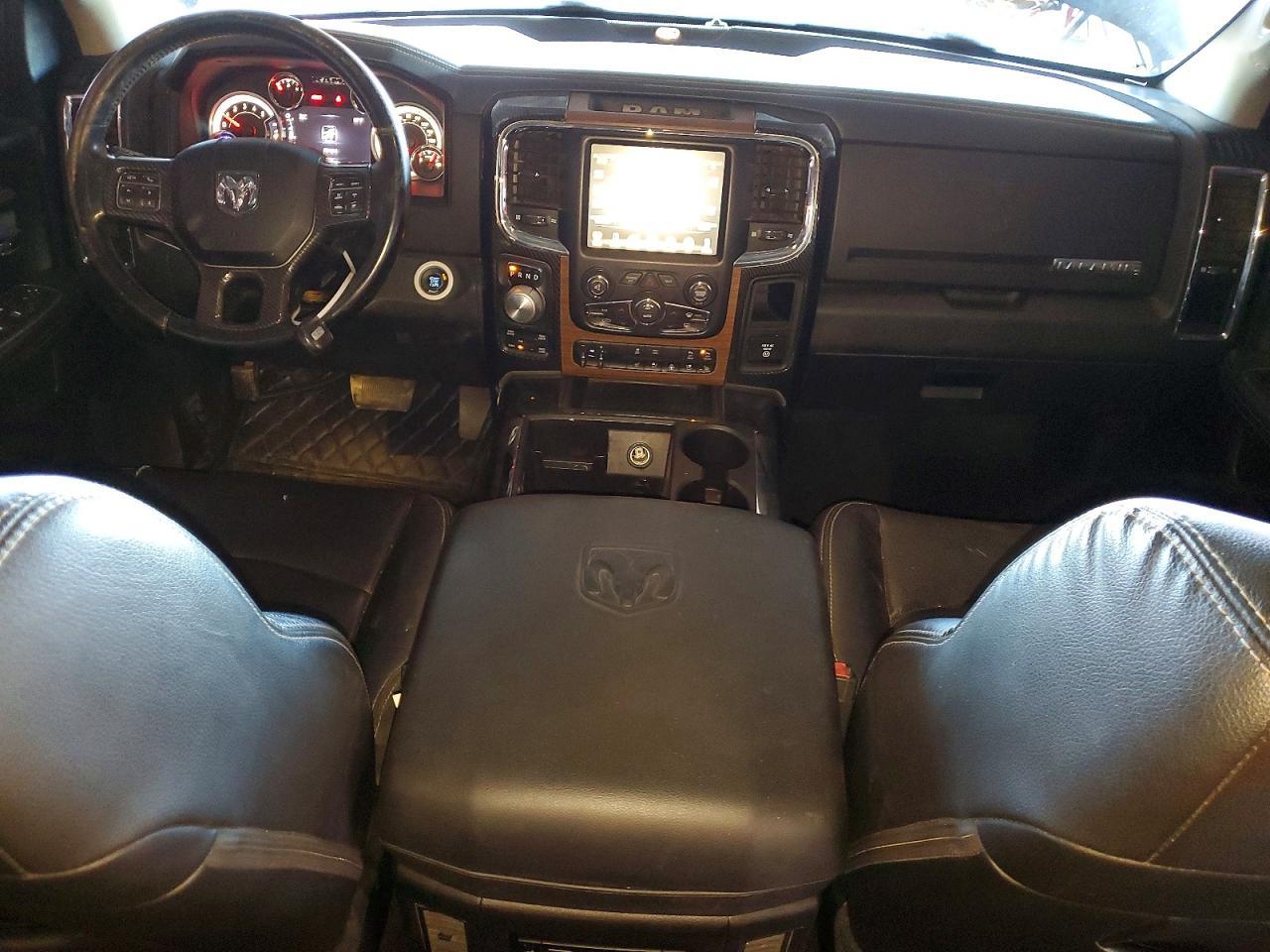 2015 Dodge 1500 Laramie