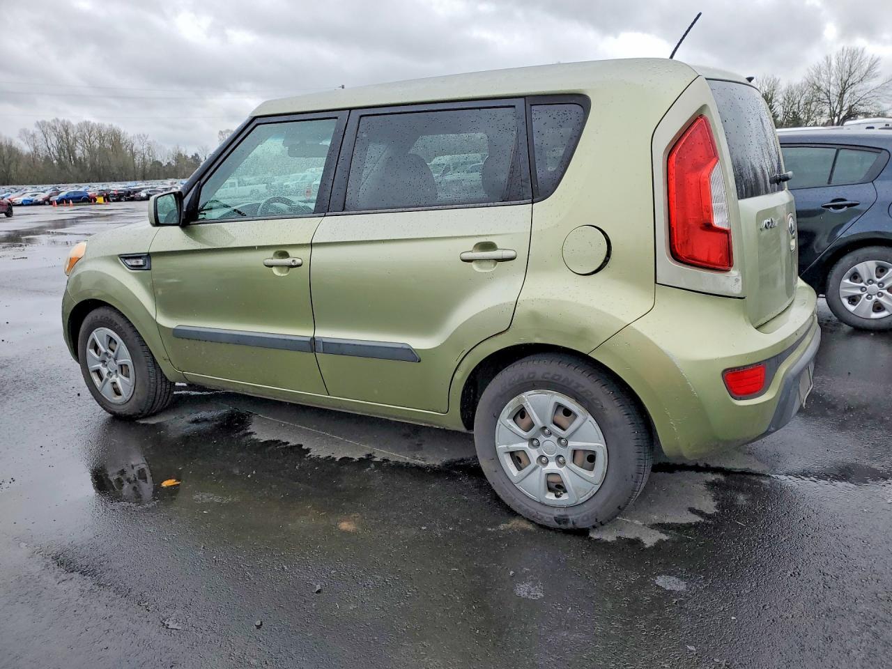 2013 KIA Soul Base