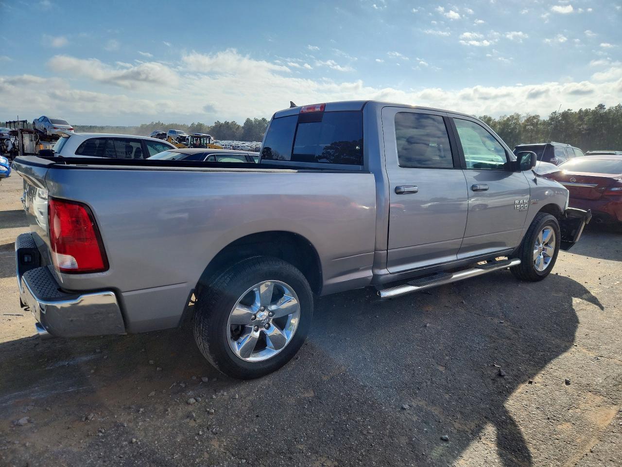 2023 Dodge RAM 1500 Classic SLT
