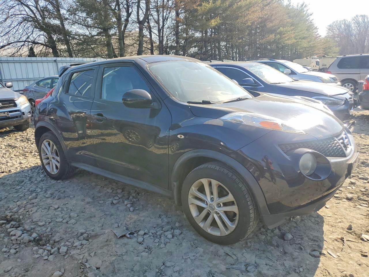 2013 Nissan Juke s