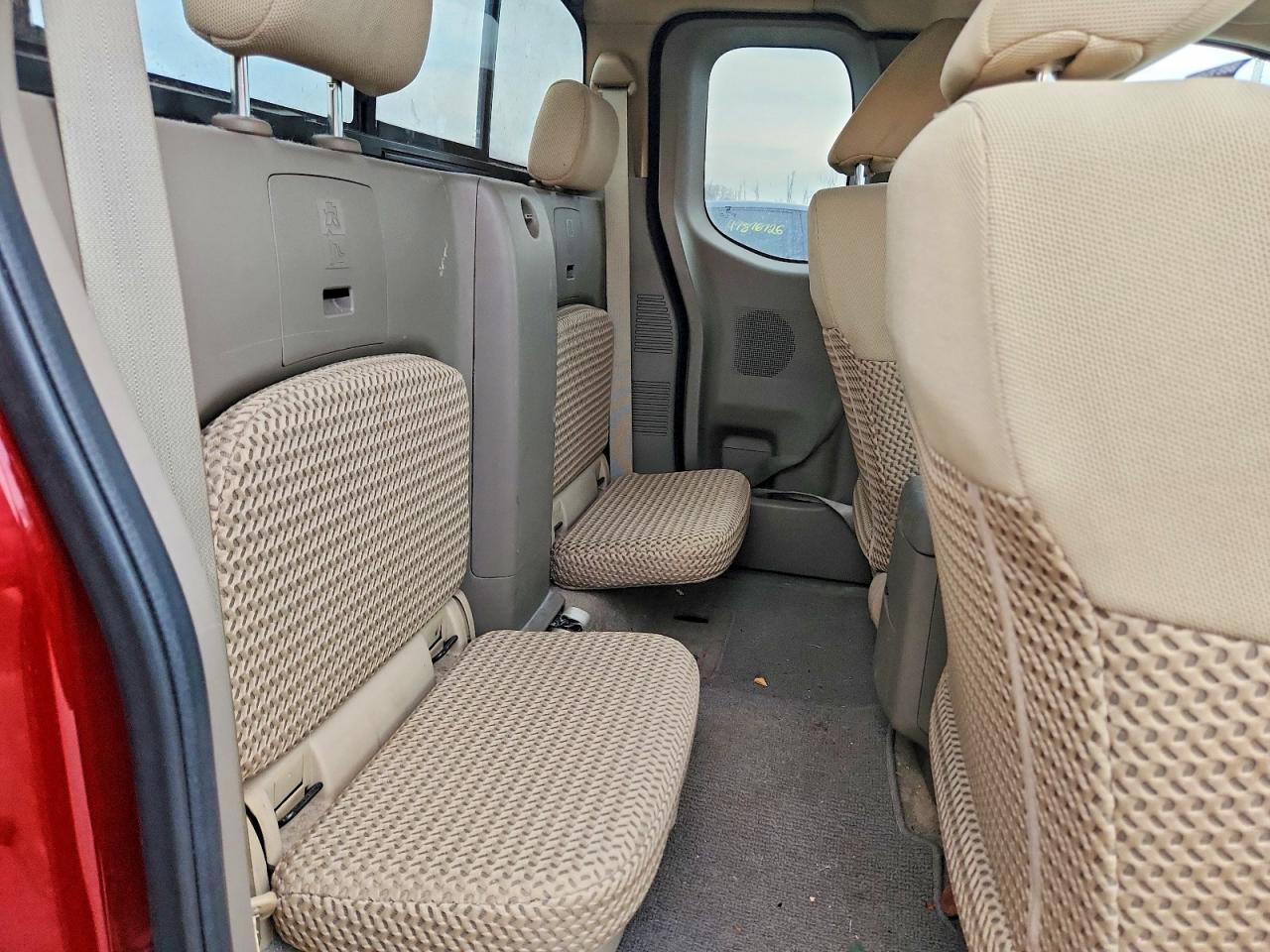 2016 Nissan Frontier SV V6