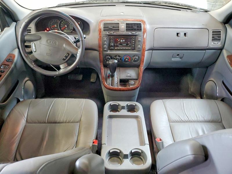 2002 KIA Sedona ex