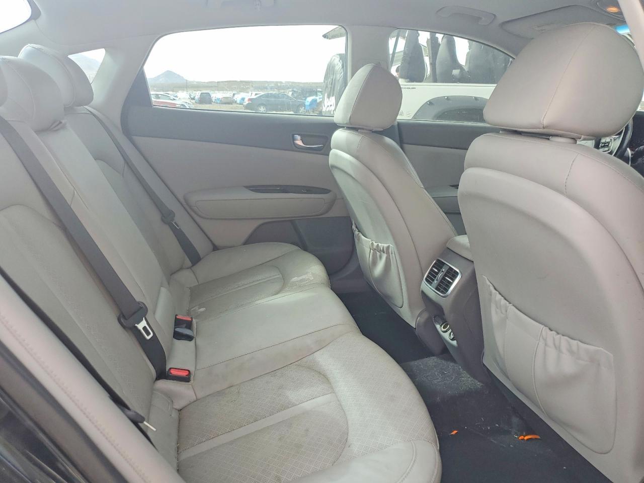 2016 KIA Optima ex
