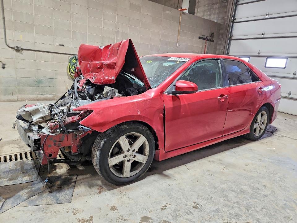 2014 Toyota Camry se