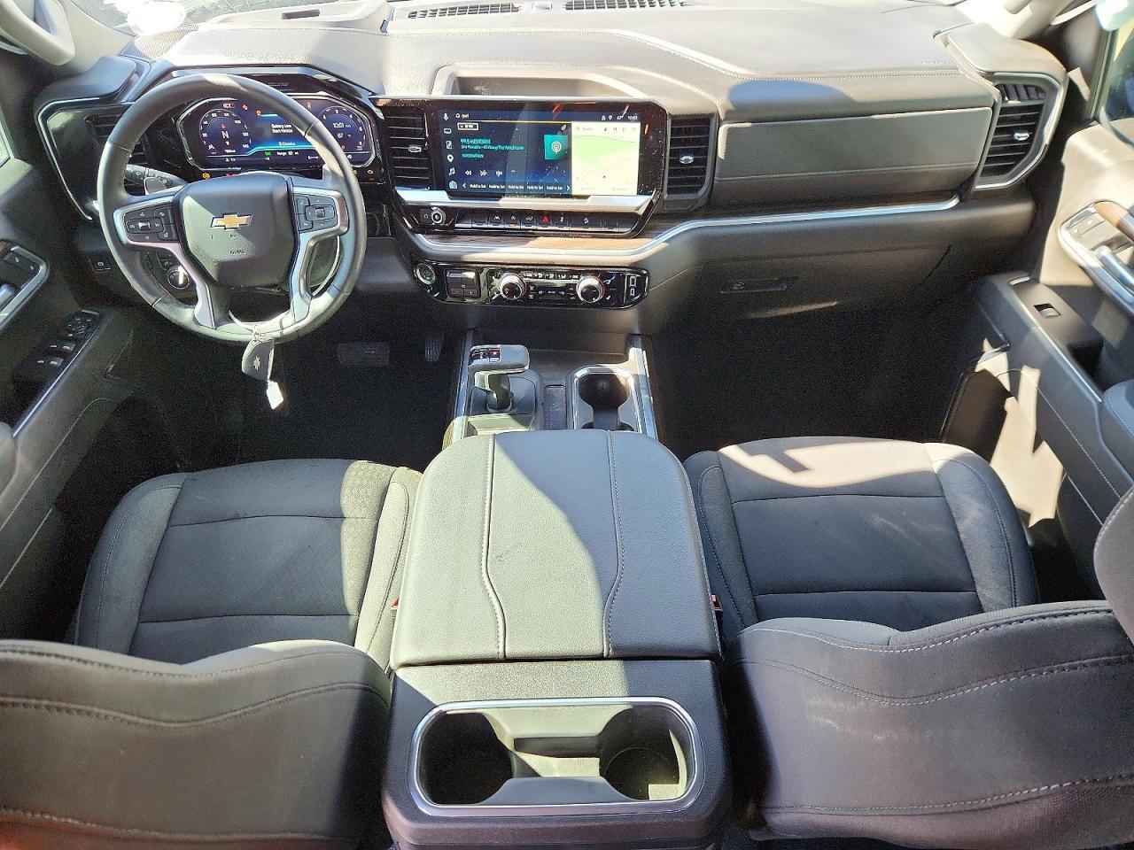 2025 Chevrolet Silverado K1500 LT