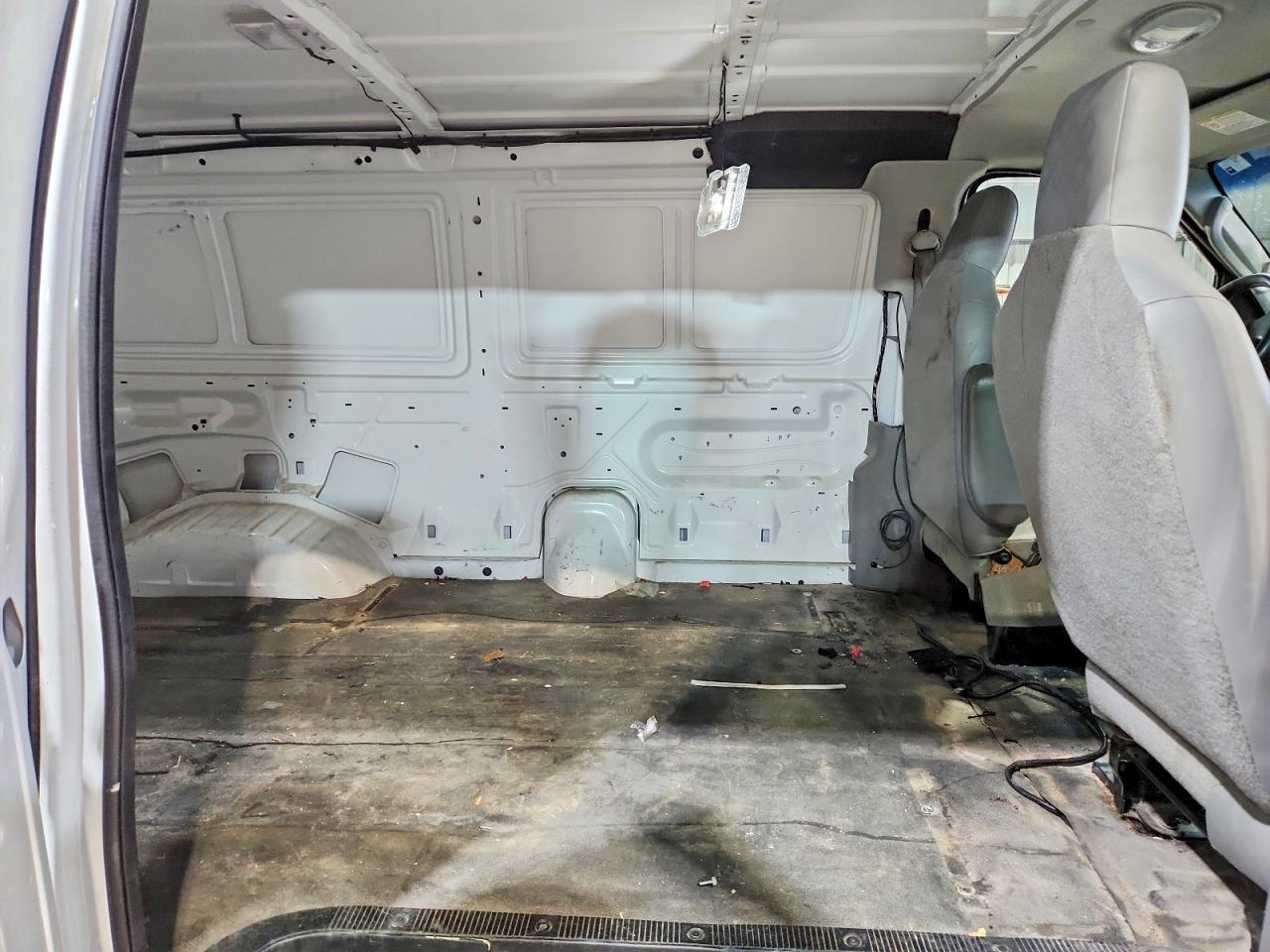 2011 Ford E250 Delivery van