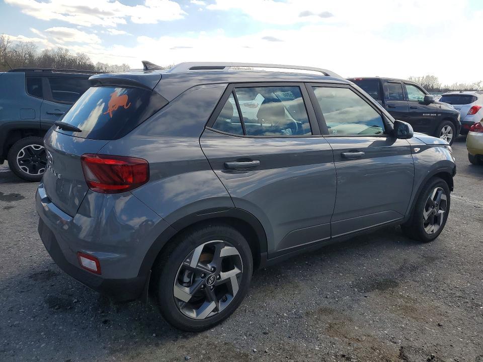 2021 Hyundai Venue sel