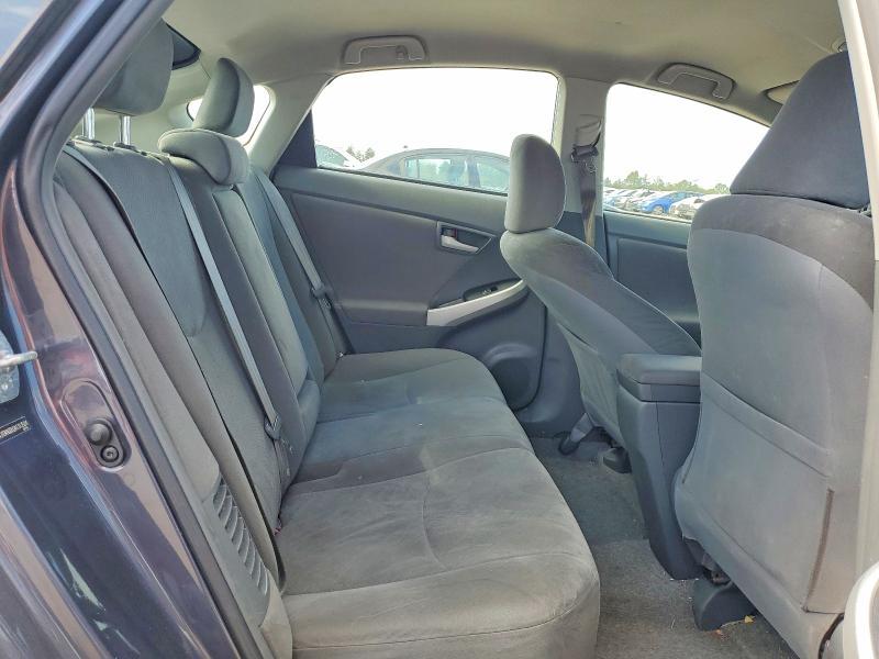 2010 Toyota Prius ii