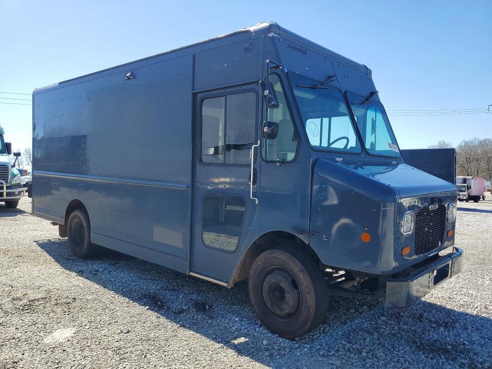 2020 Freightliner MT45G Chassis Delivery Truck