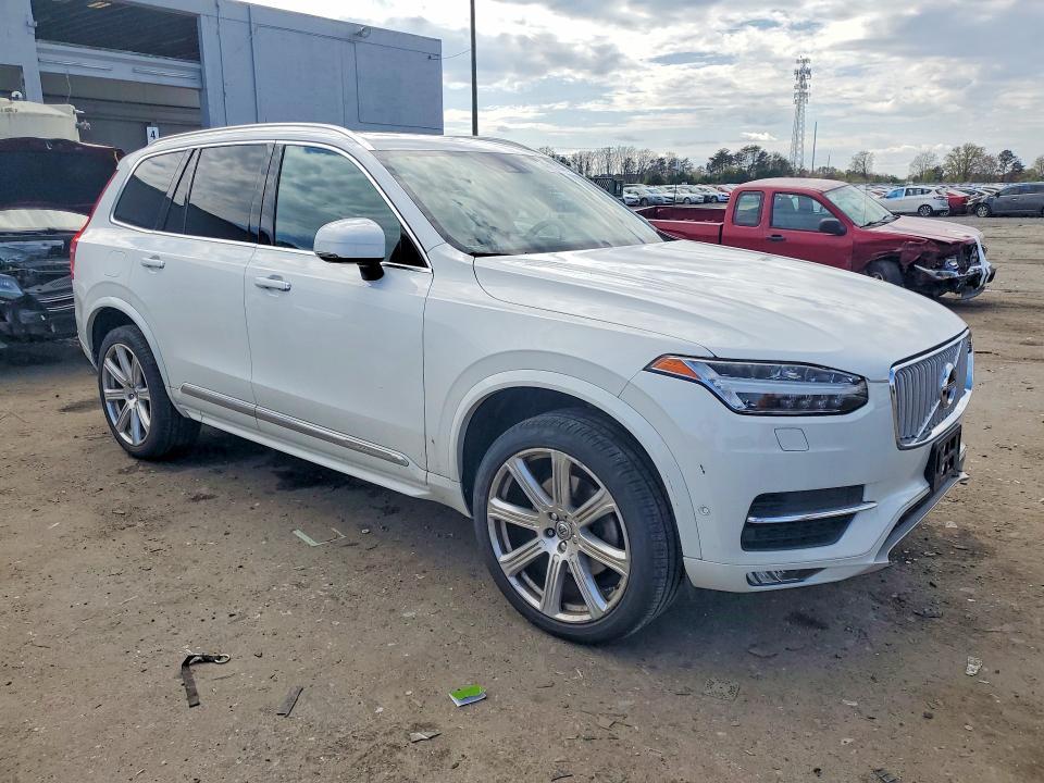 2017 Volvo Xc90 T6