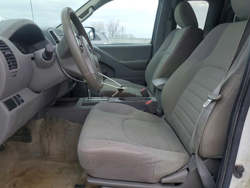 2015 Niss Frontier S