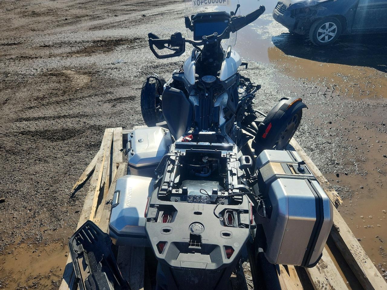 2025 Canam Canam