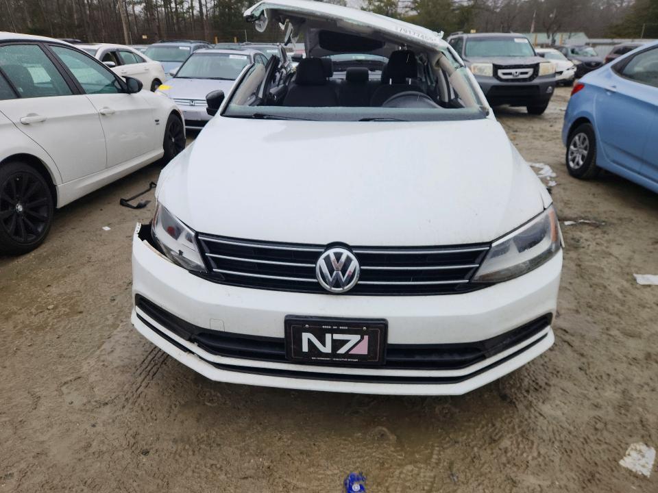 2015 Volkswagen Jetta Base