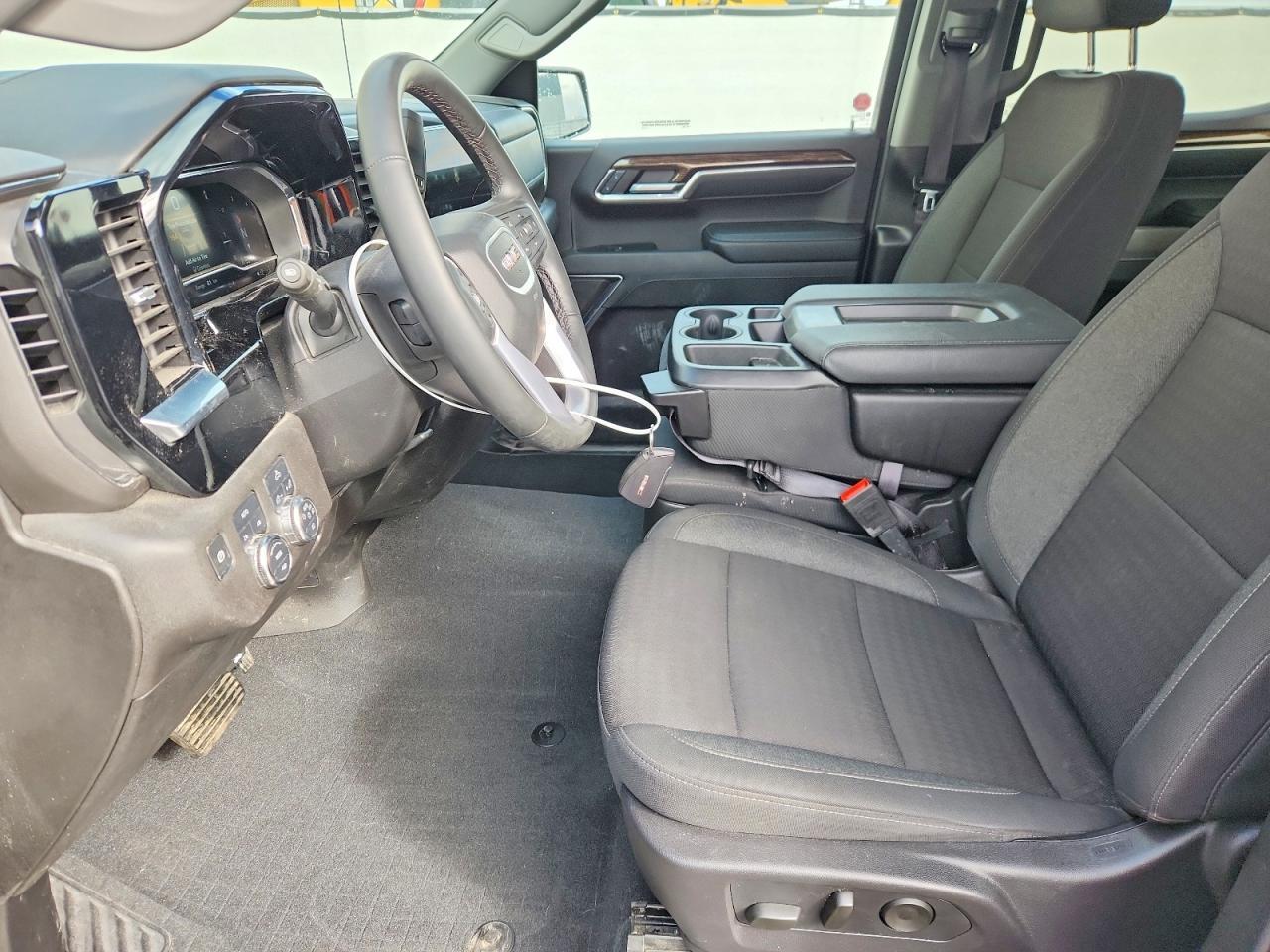 2024 GMC Sierra K1500 Elevation