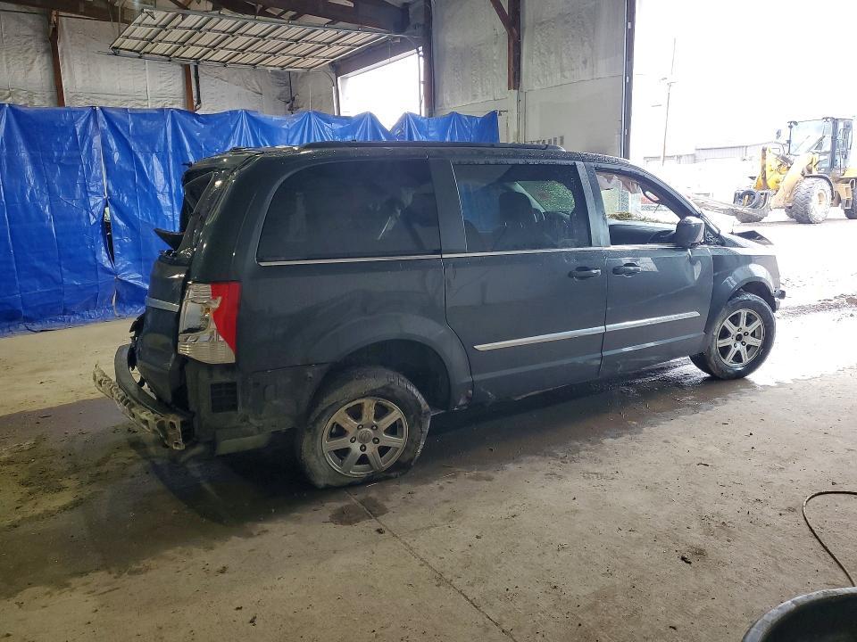 2012 Chrysler Town & Country Touring